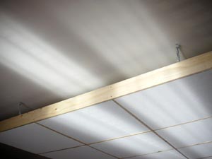 plafond suspendu modulaire acoustique Damiacoustic - cliquer sur l'image pour l'afficher en grand